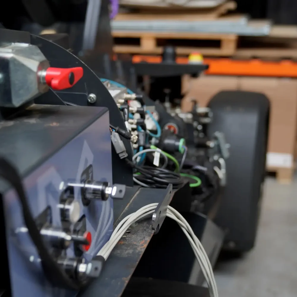 LOADIX – Full Autonomy for Optimized Handling 7